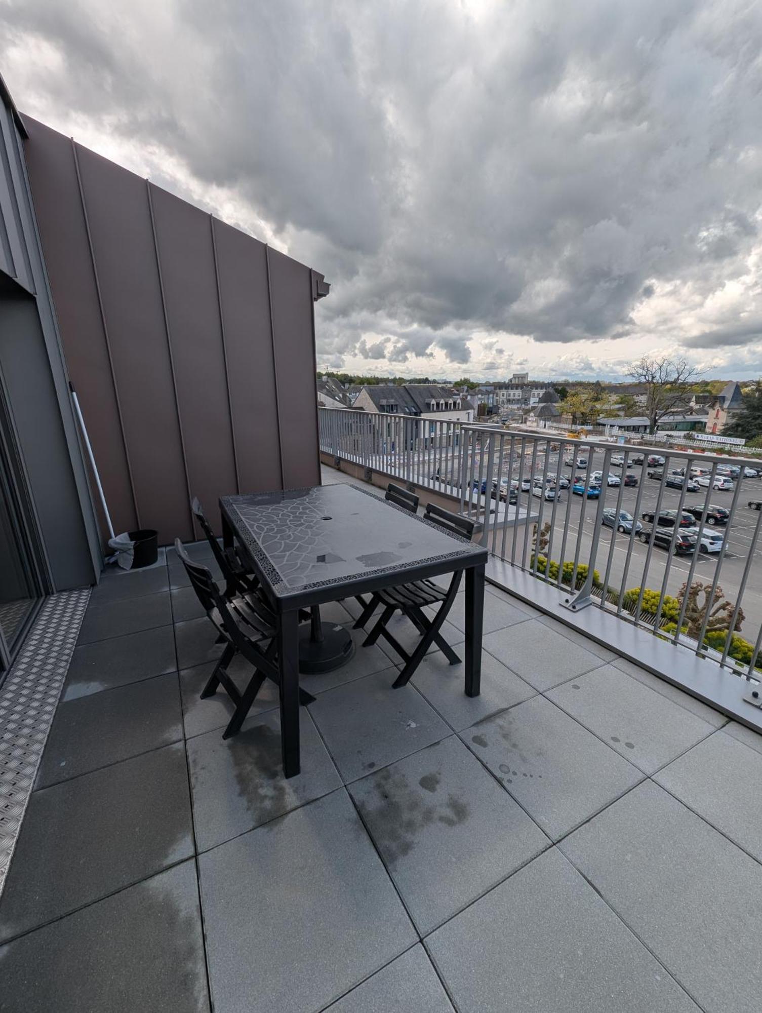 Les Terrasses Du Haras Apartment Lamballe Bagian luar foto